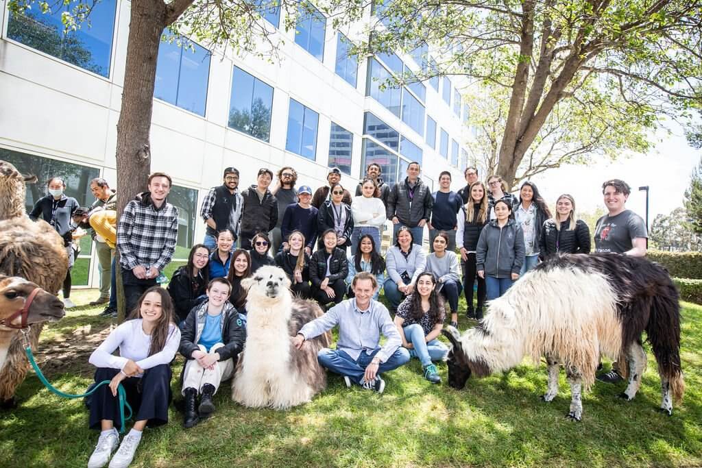 Twist Biopharma Team with Llamas